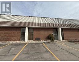 4 - 14 MELANIE DRIVE, Brampton, Ontario