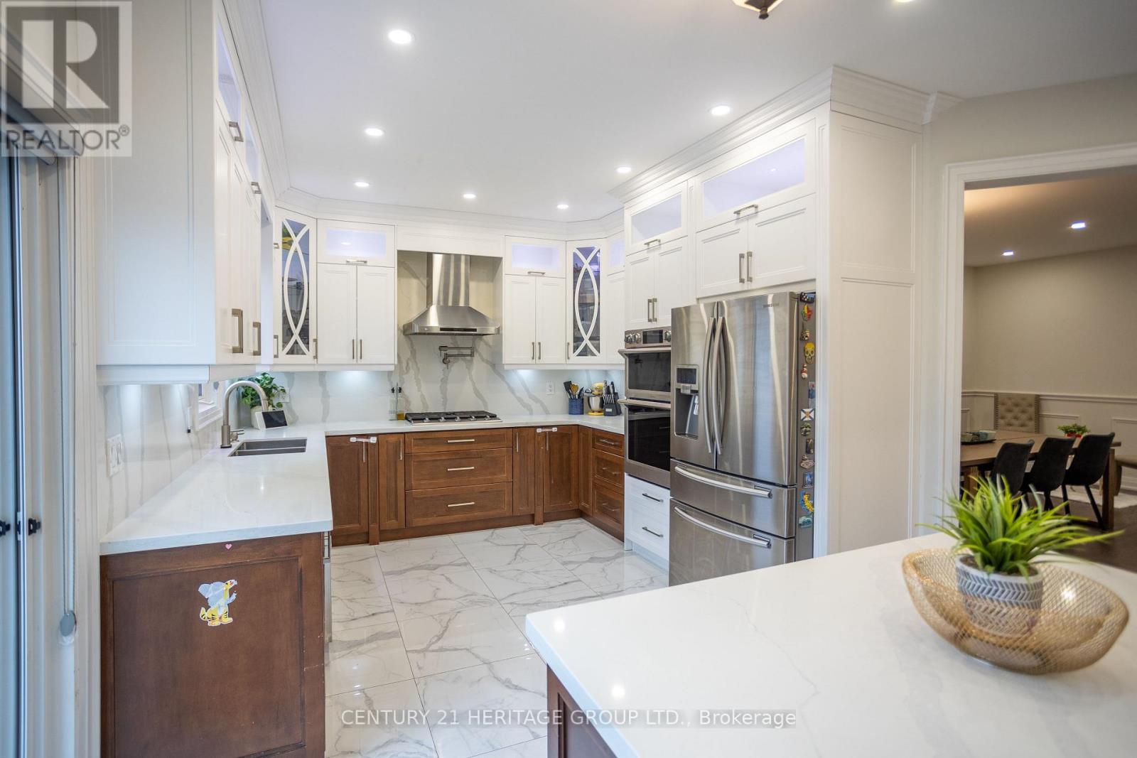 2434 Blue Holly Crescent, Oakville, Ontario  L6M 4V4 - Photo 10 - W13686998