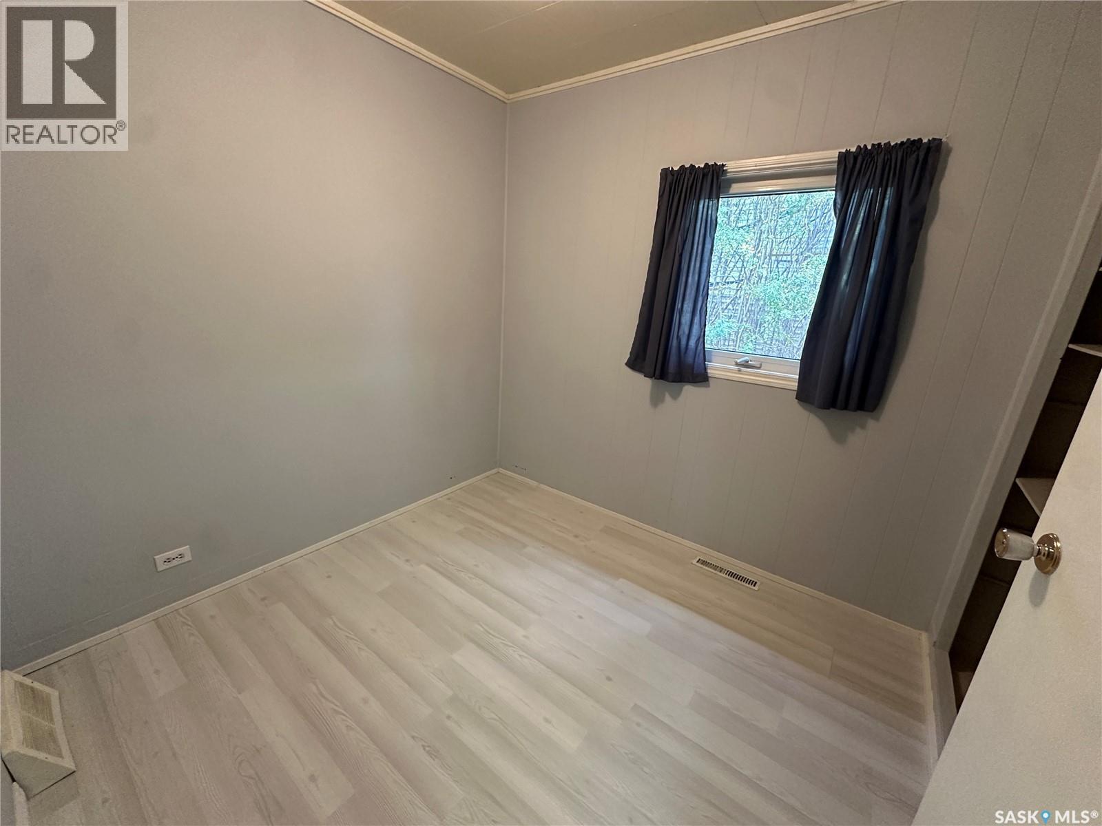 302 Morken Street, Sturgis, Saskatchewan  S0A 4A0 - Photo 15 - SK045880