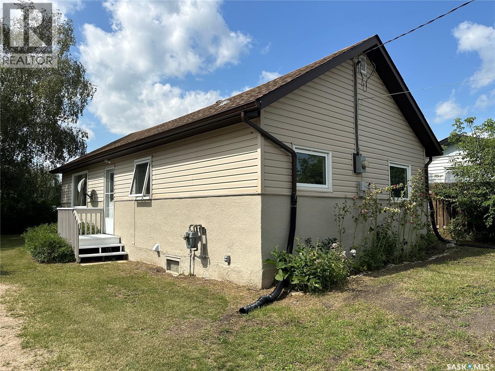 302 Morken Street, Sturgis, Saskatchewan  S0A 4A0 - Photo 25 - SK045880
