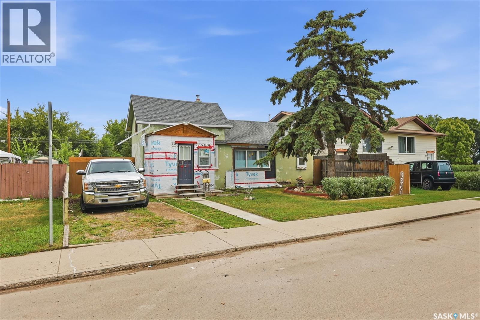 450 Y Avenue S, Saskatoon, Saskatchewan  S7M 3J9 - Photo 3 - SK045860