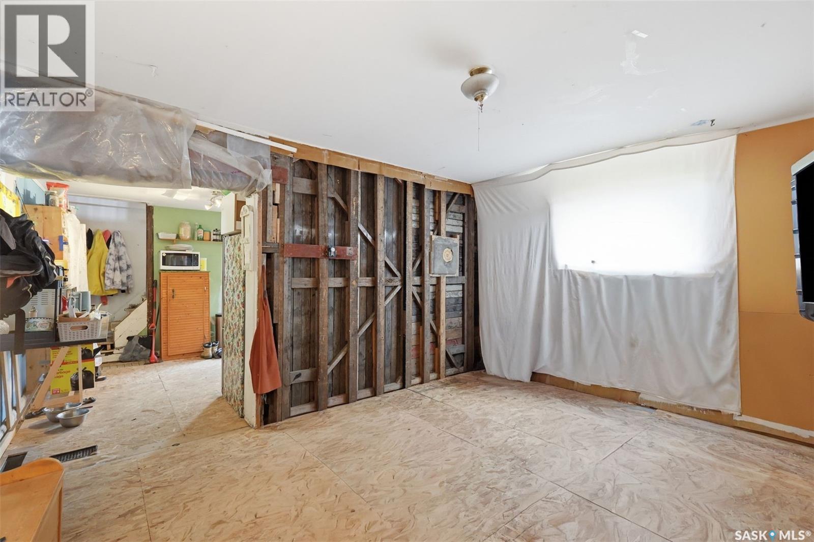 450 Y Avenue S, Saskatoon, Saskatchewan  S7M 3J9 - Photo 7 - SK045860
