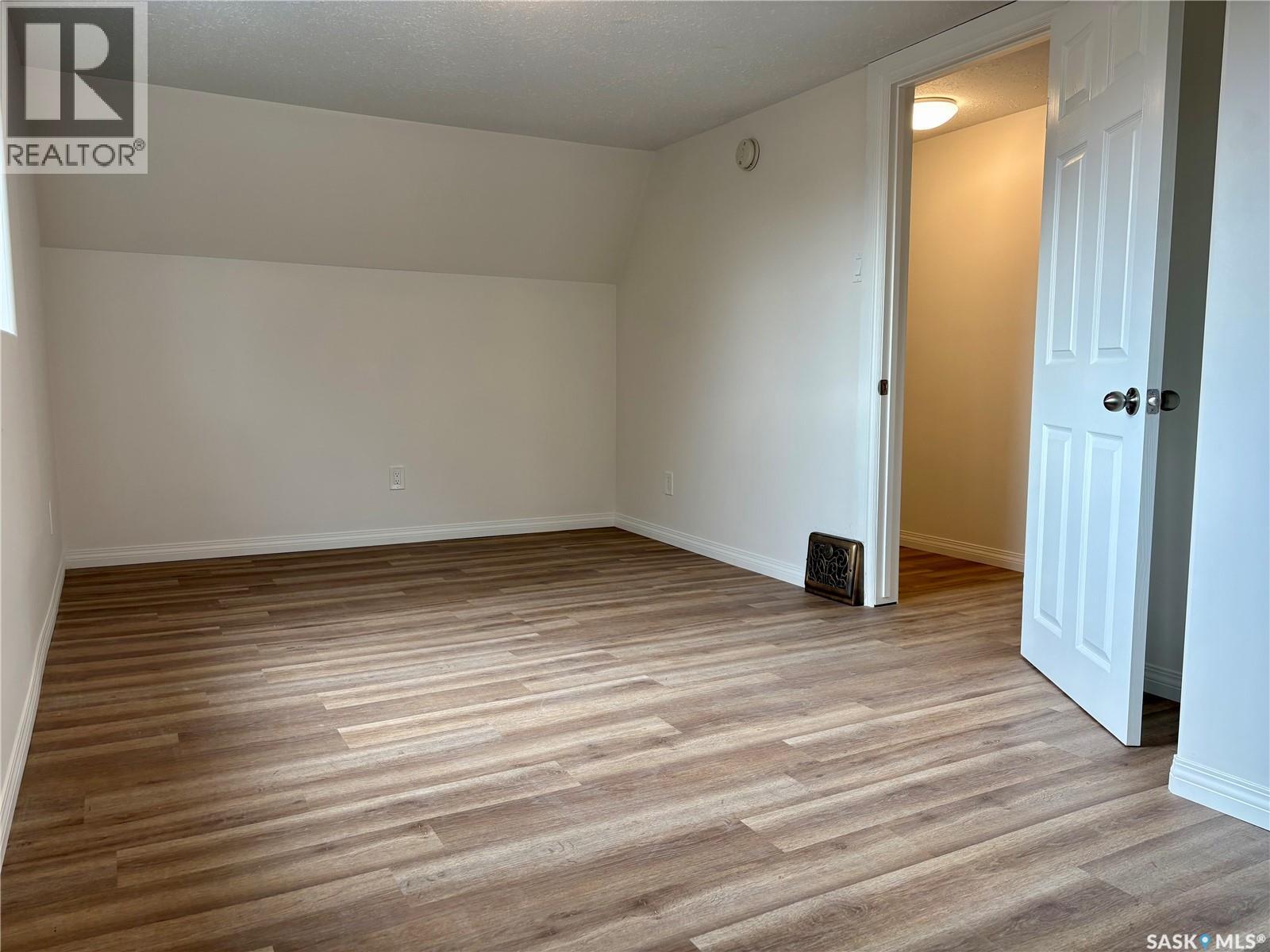 214 Thomson Street, Outlook, Saskatchewan  S0L 2N0 - Photo 22 - SK045778
