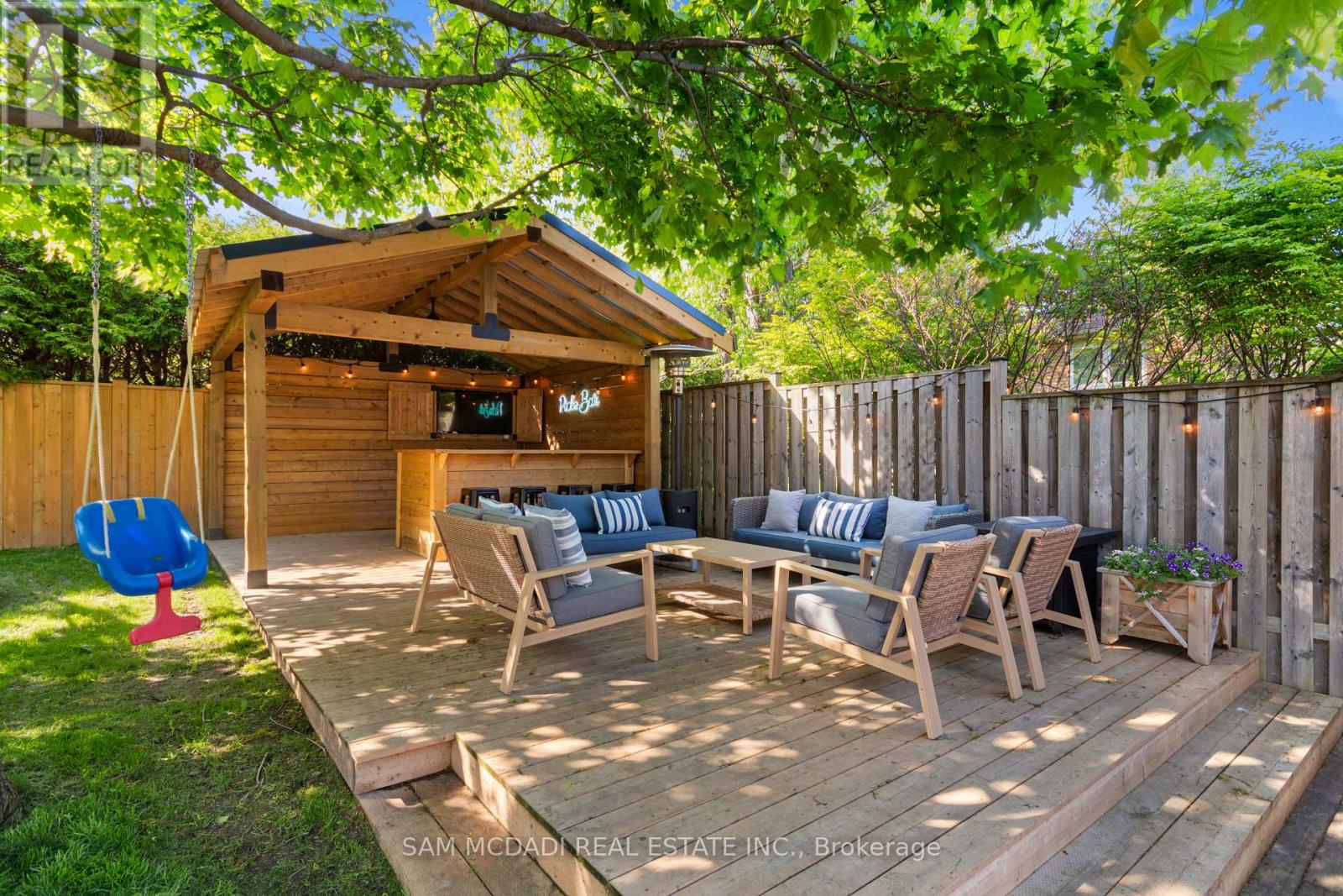 32 Milverton Close, Hamilton, Ontario  L8B 0A9 - Photo 40 - X13686750
