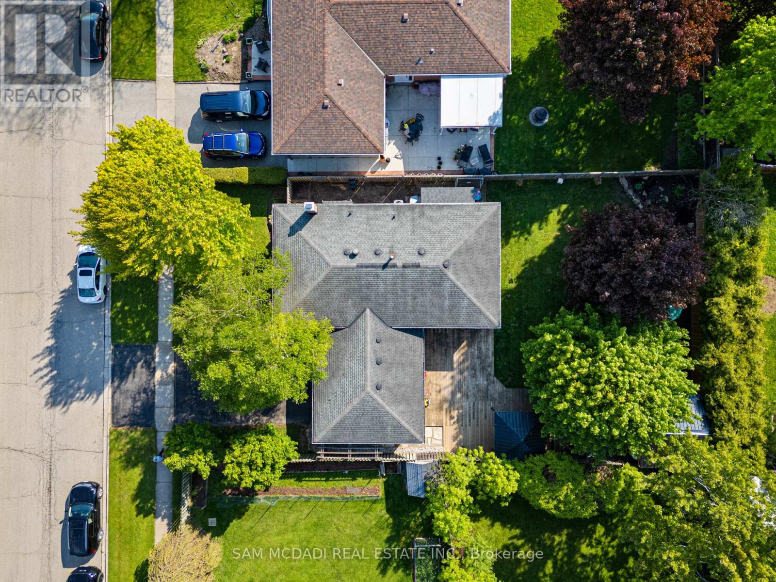 32 Milverton Close, Hamilton, Ontario  L8B 0A9 - Photo 48 - X13686750