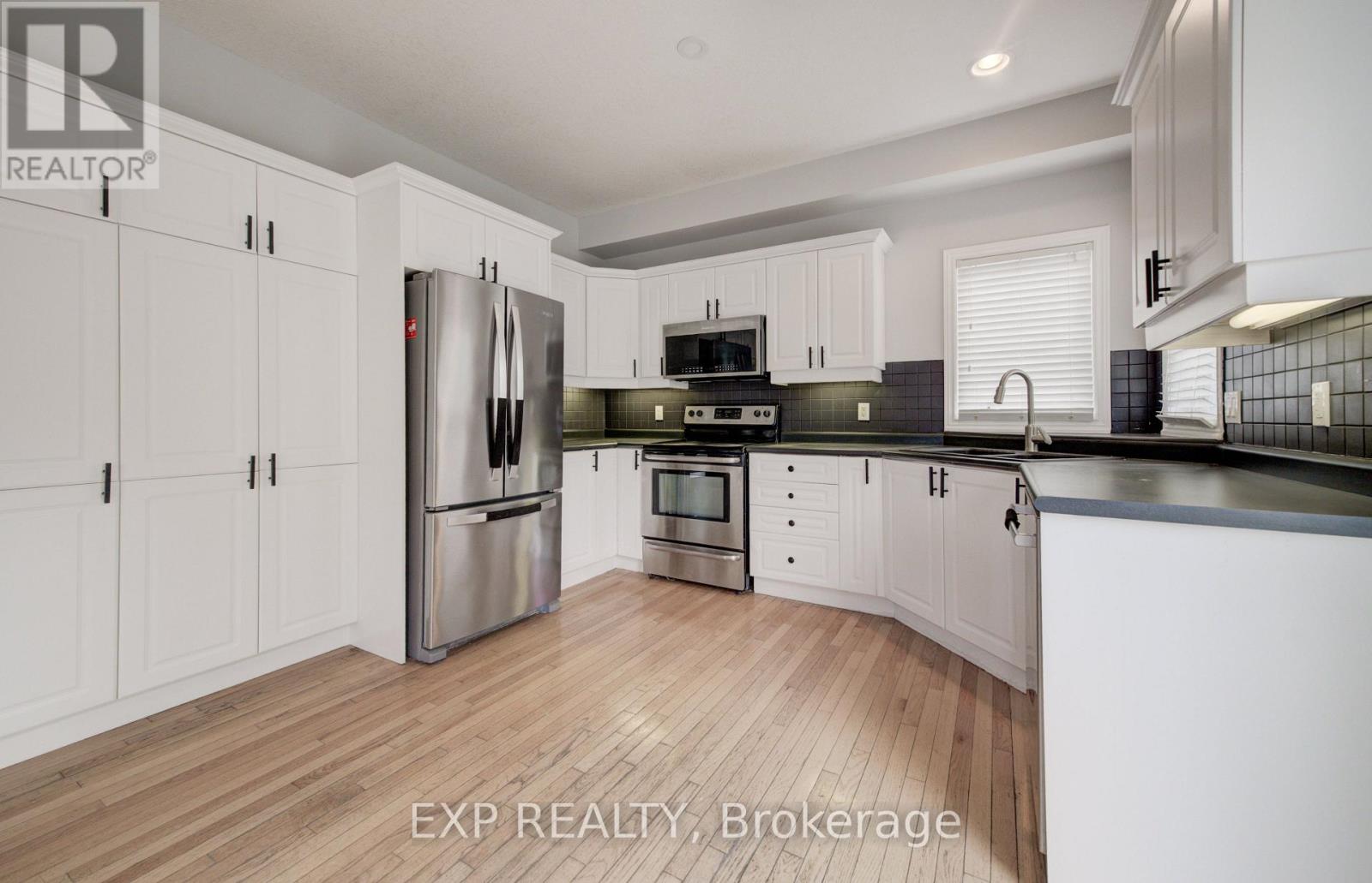737 North Leaksdale Circle, London South, Ontario  N6M 1M1 - Photo 10 - X13686896