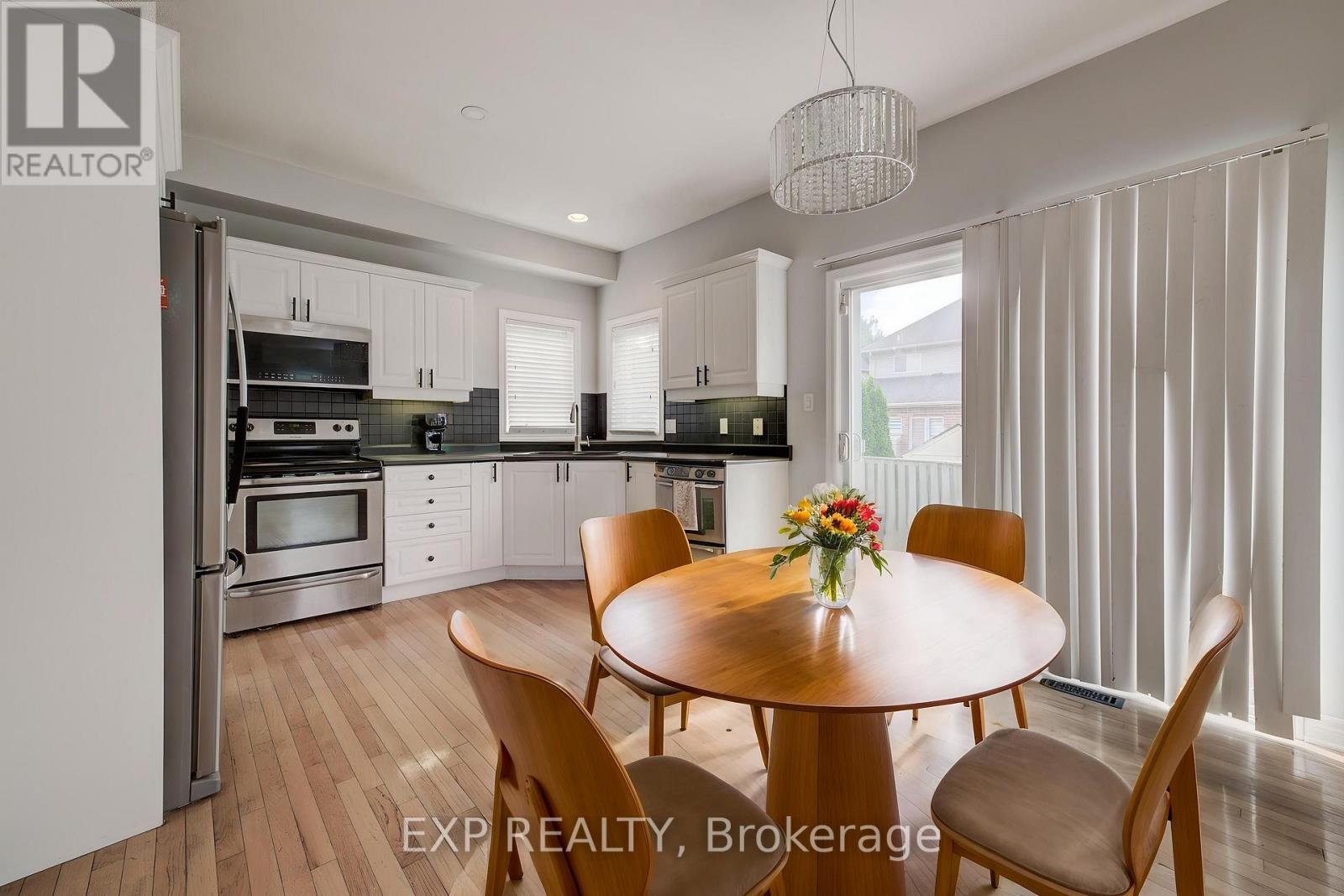 737 North Leaksdale Circle, London South, Ontario  N6M 1M1 - Photo 9 - X13686896