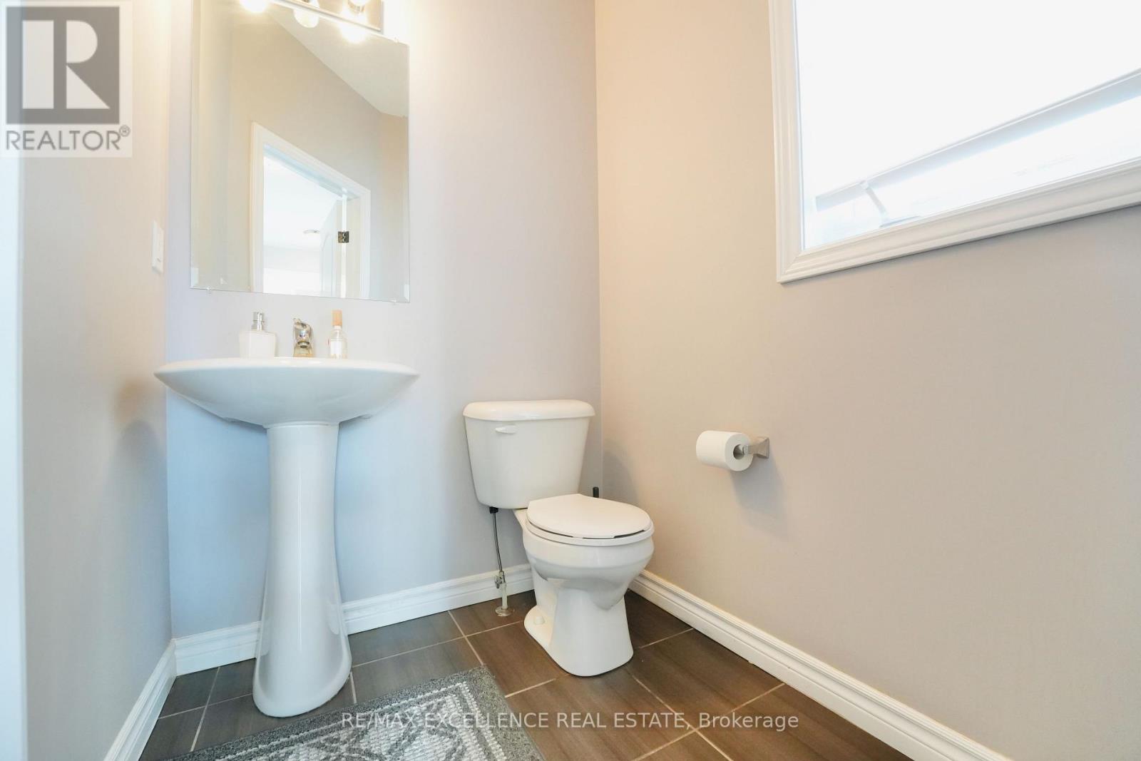 2443 Bennett Cross, London South, Ontario  N6M 0G6 - Photo 10 - X13687000
