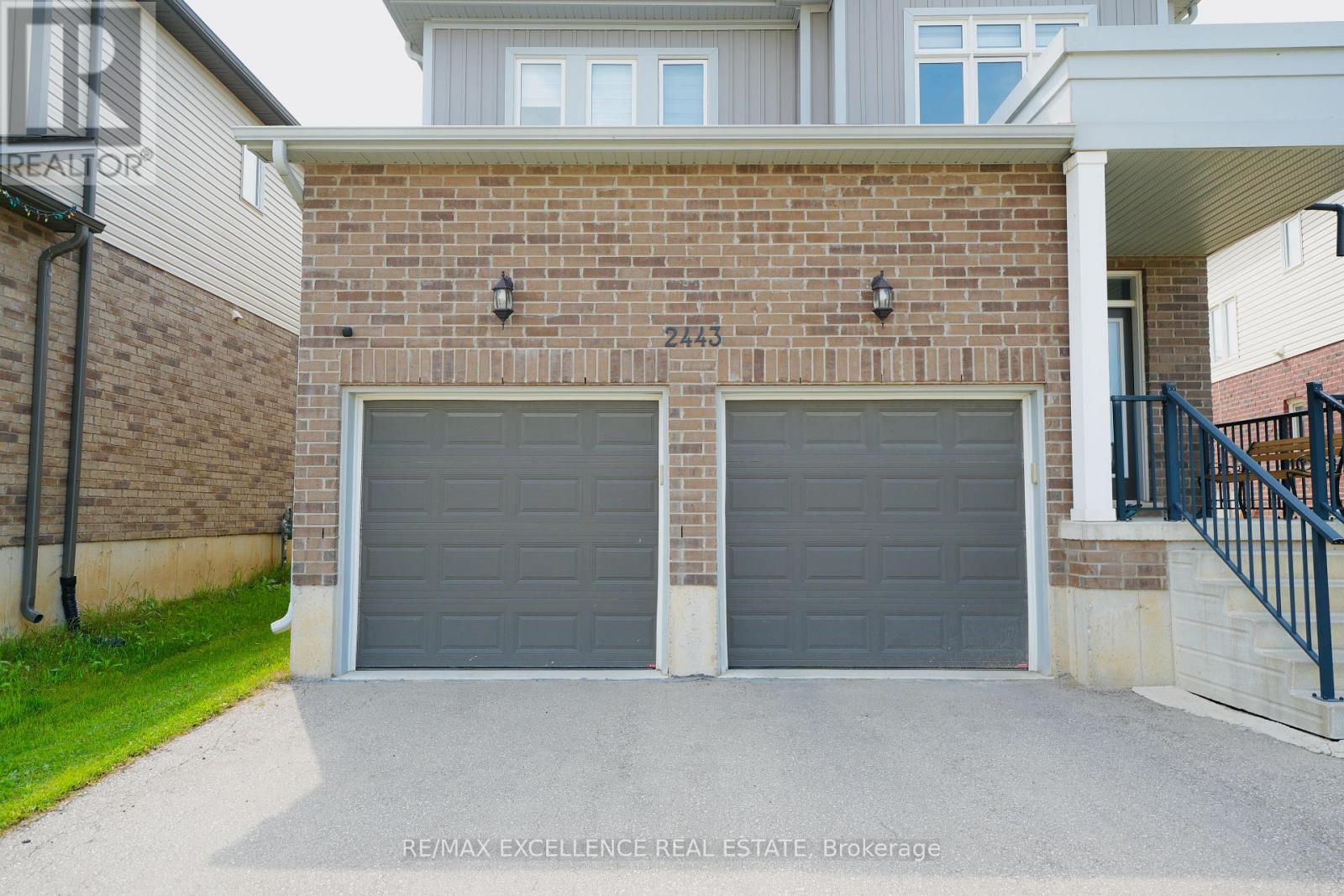 2443 Bennett Cross, London South, Ontario  N6M 0G6 - Photo 3 - X13687000