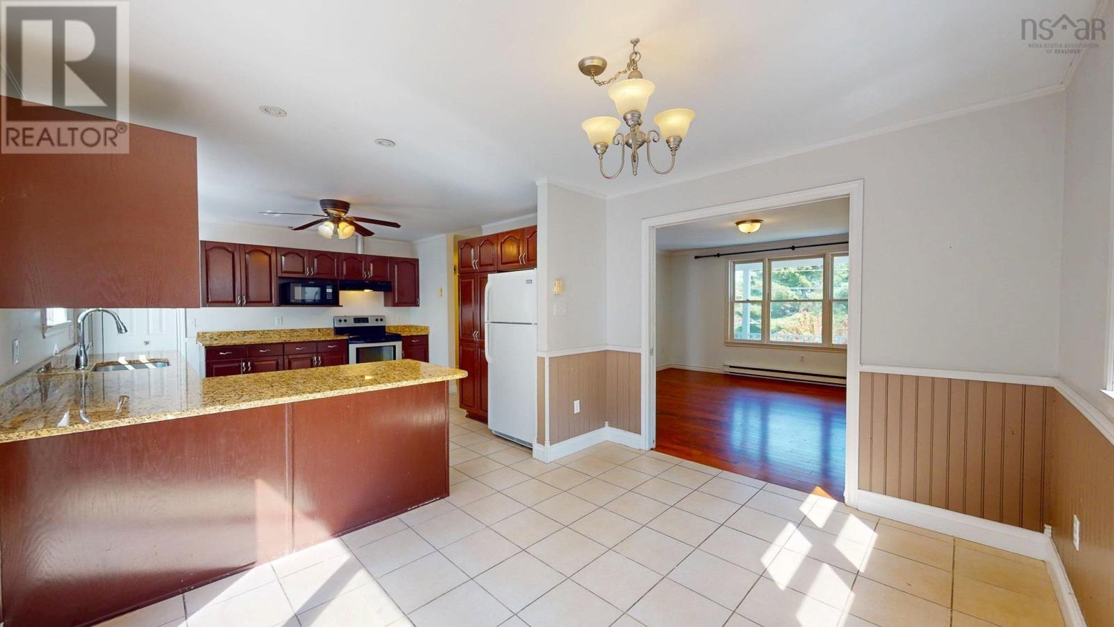 1045 Club Crescent, New Minas, Nova Scotia  B4N 5N7 - Photo 19 - 202617516