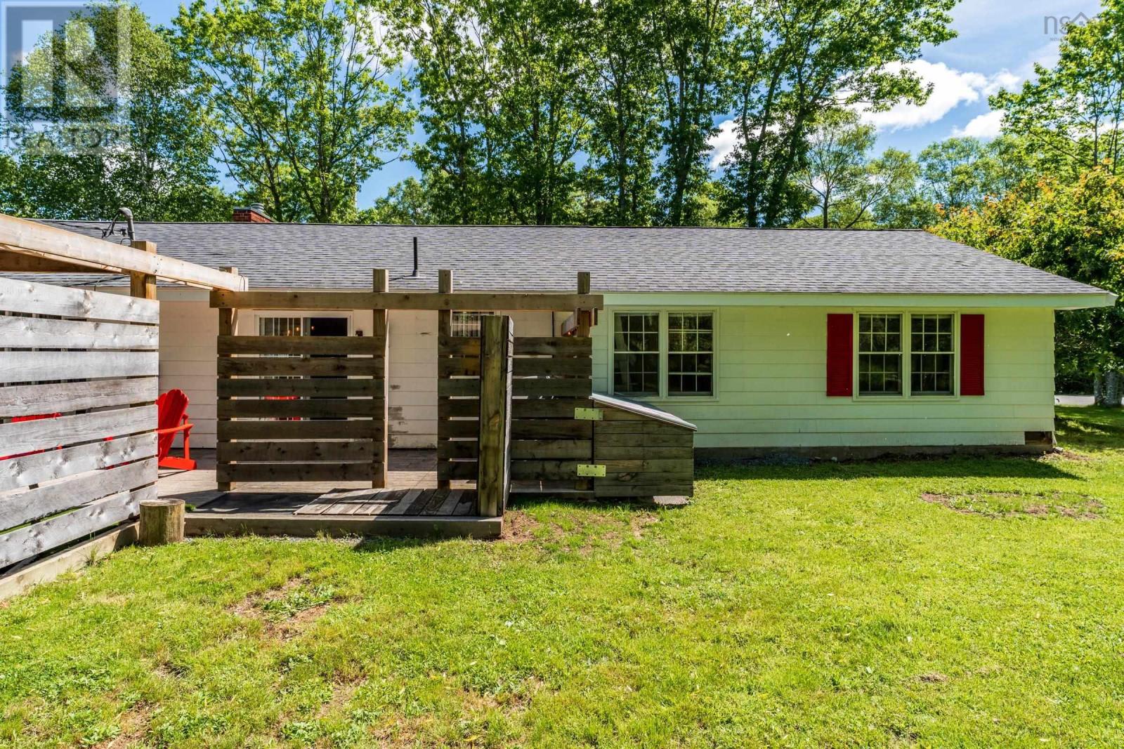87 Prince Street, Chester, Nova Scotia  B0J 1J0 - Photo 31 - 202616126
