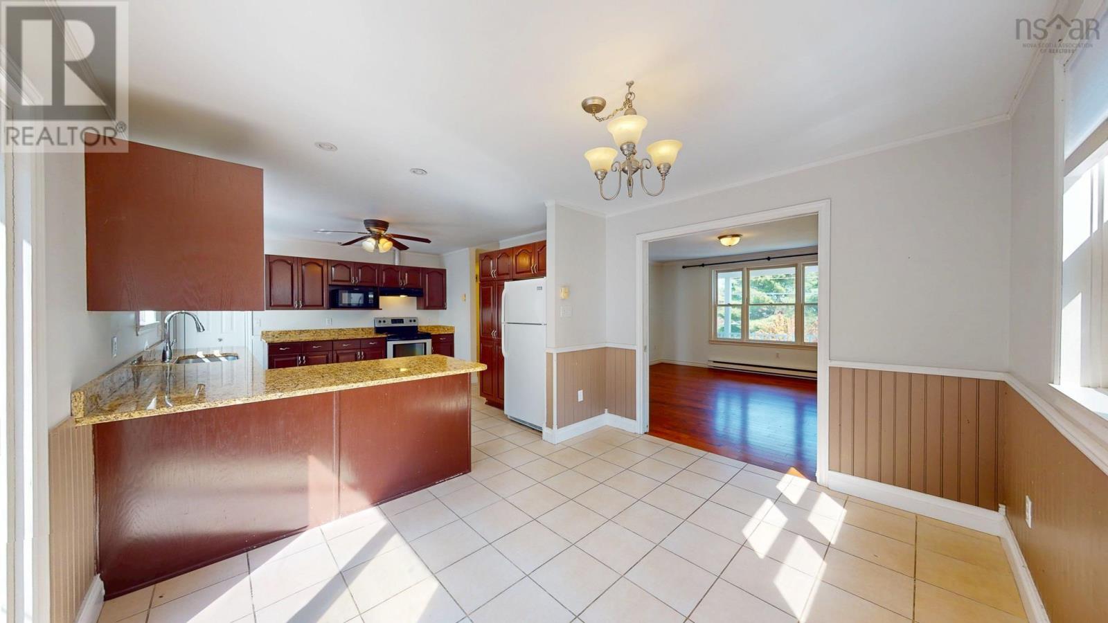 1045 Club Crescent, New Minas, Nova Scotia  B4N 5N7 - Photo 14 - 202617516