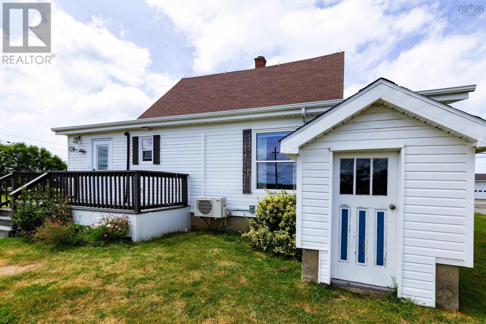 650 Highway 1, Comeauville, Nova Scotia  B0W 1Z0 - Photo 9 - 202619400