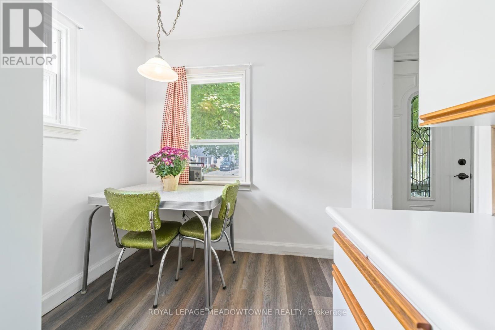 27 Royce Avenue, Brampton, Ontario  L6Y 1J6 - Photo 10 - W13677644
