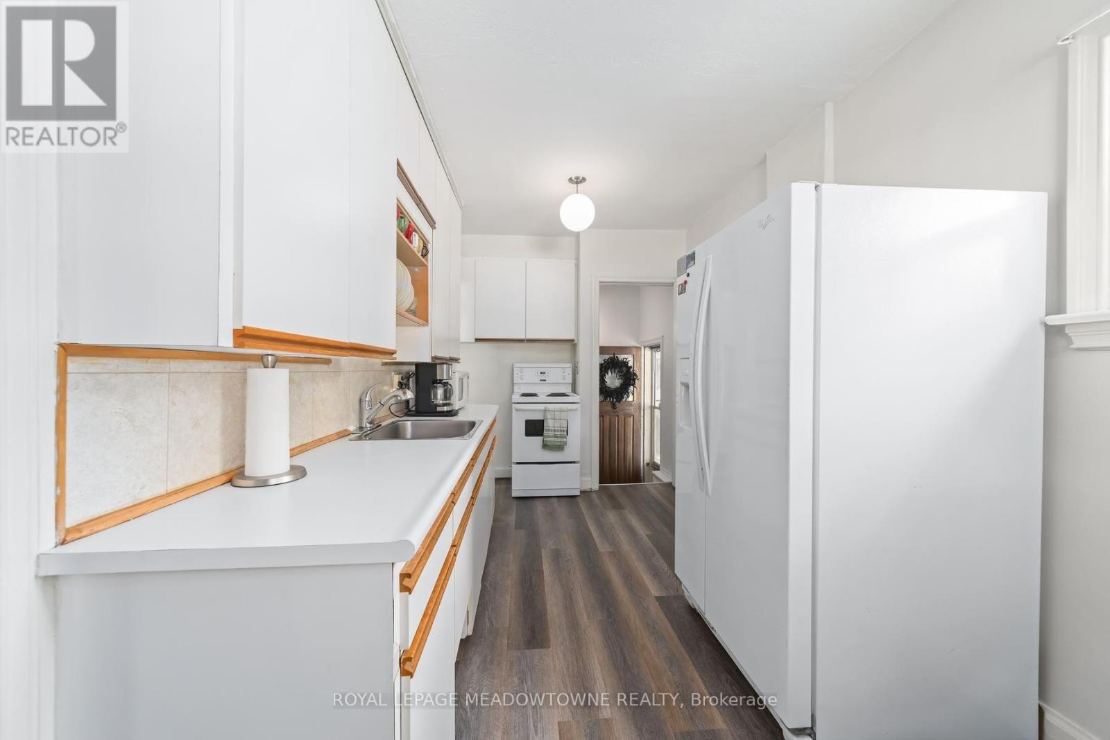 27 Royce Avenue, Brampton, Ontario  L6Y 1J6 - Photo 11 - W13677644