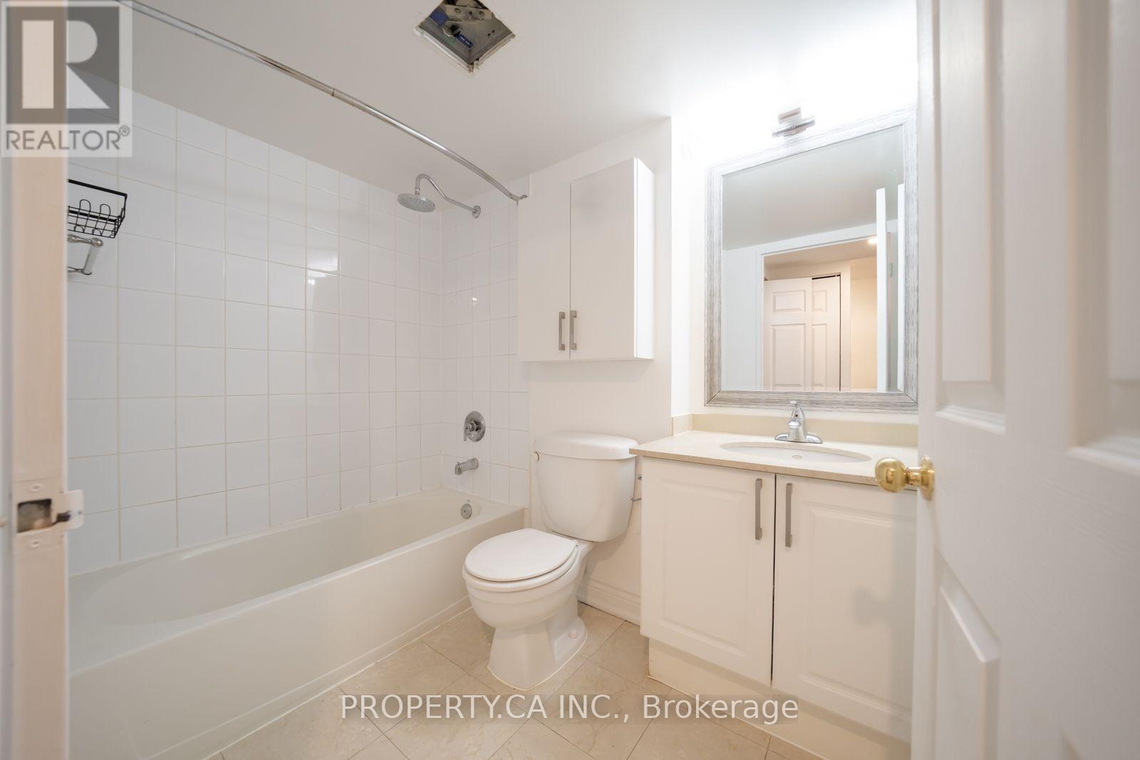 99 Hayden Street N, Toronto, Ontario  M4Y 3B4 - Photo 12 - C13686392