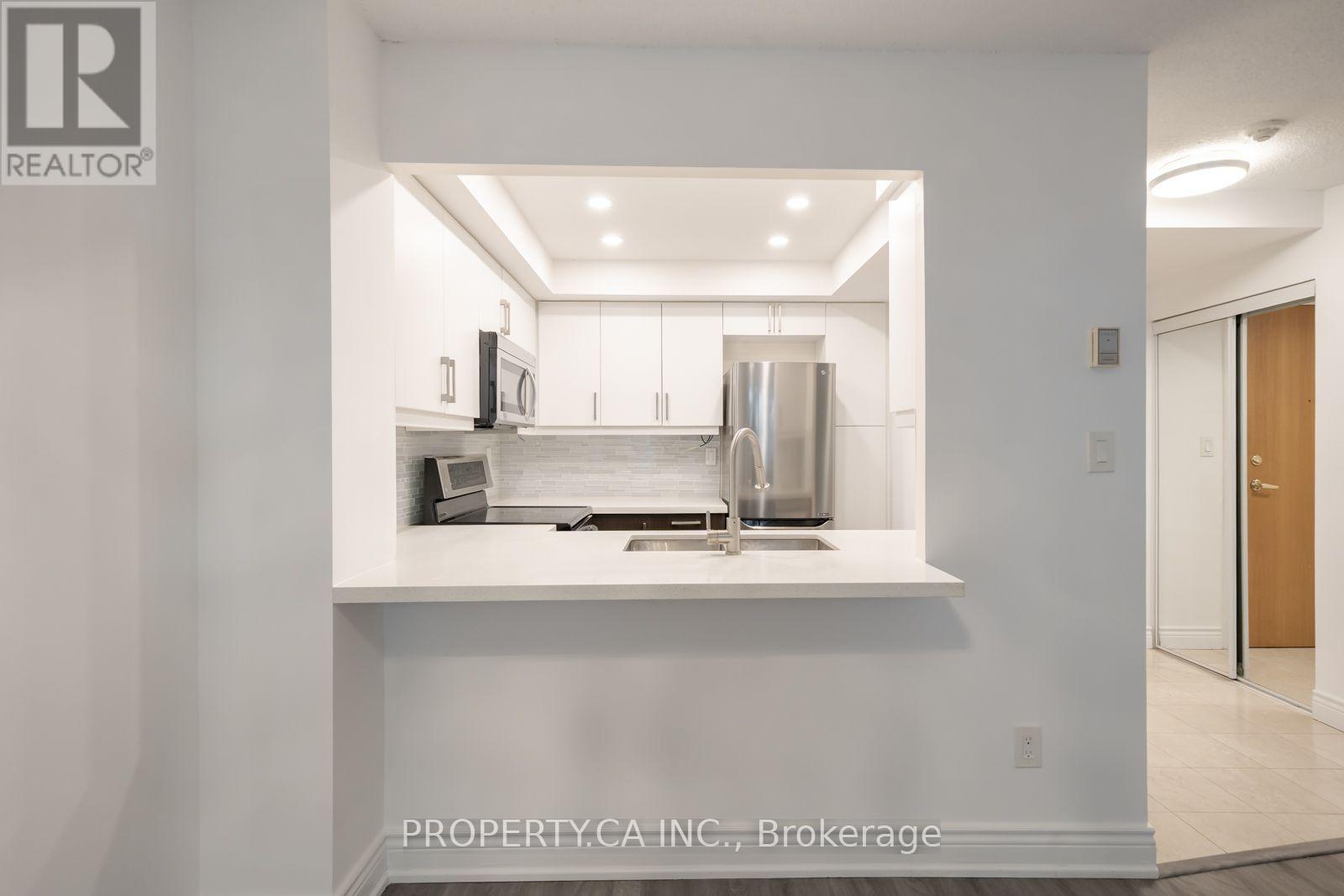 99 Hayden Street N, Toronto, Ontario  M4Y 3B4 - Photo 5 - C13686392