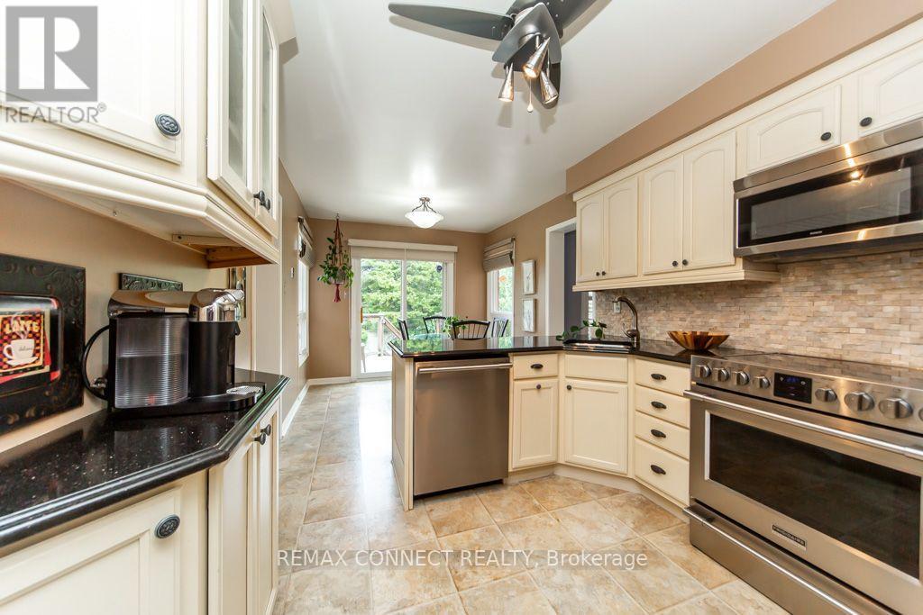 3631 Kelso Crescent, Mississauga, Ontario  L5L 4R9 - Photo 14 - W13686276