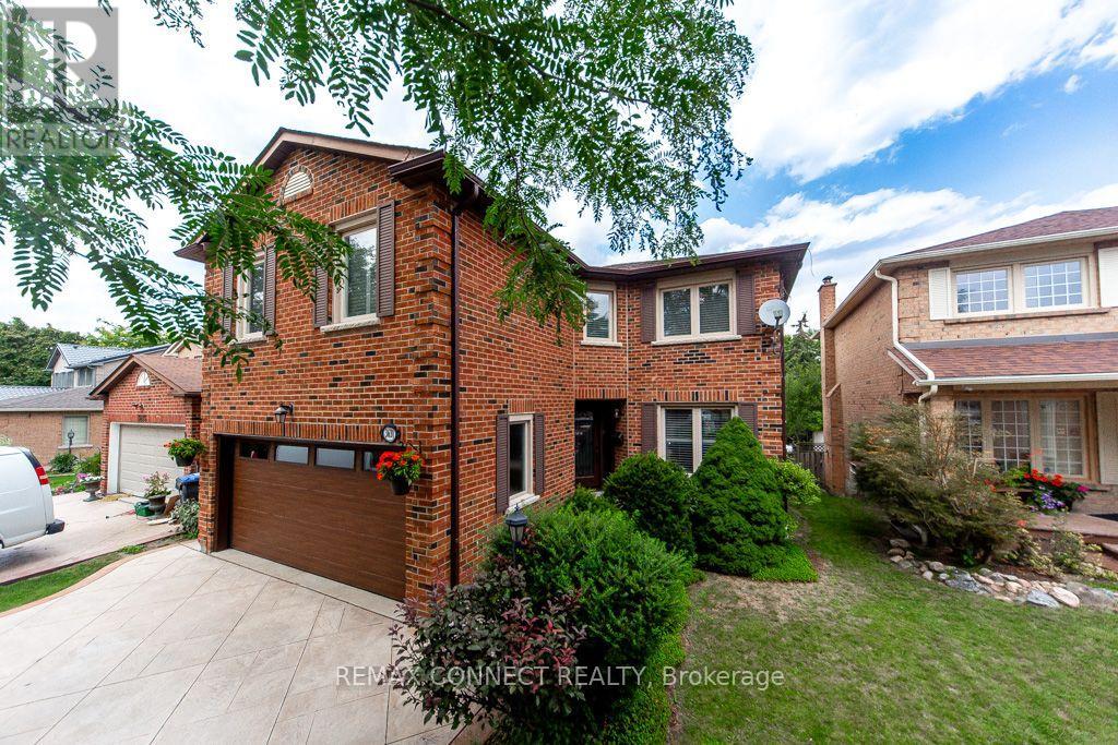 3631 Kelso Crescent, Mississauga, Ontario  L5L 4R9 - Photo 2 - W13686276