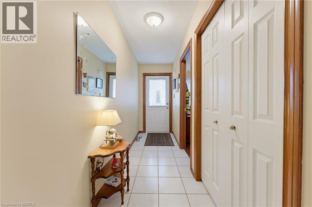 60 Whitlaw Way Unit# 10, Paris, Ontario  N3L 4C3 - Photo 5 - 40855704