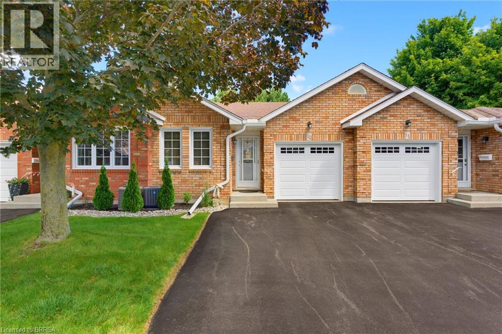 60 WHITLAW Way Unit# 10, Paris, Ontario