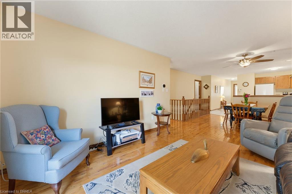 60 Whitlaw Way Unit# 10, Paris, Ontario  N3L 4C3 - Photo 12 - 40855704