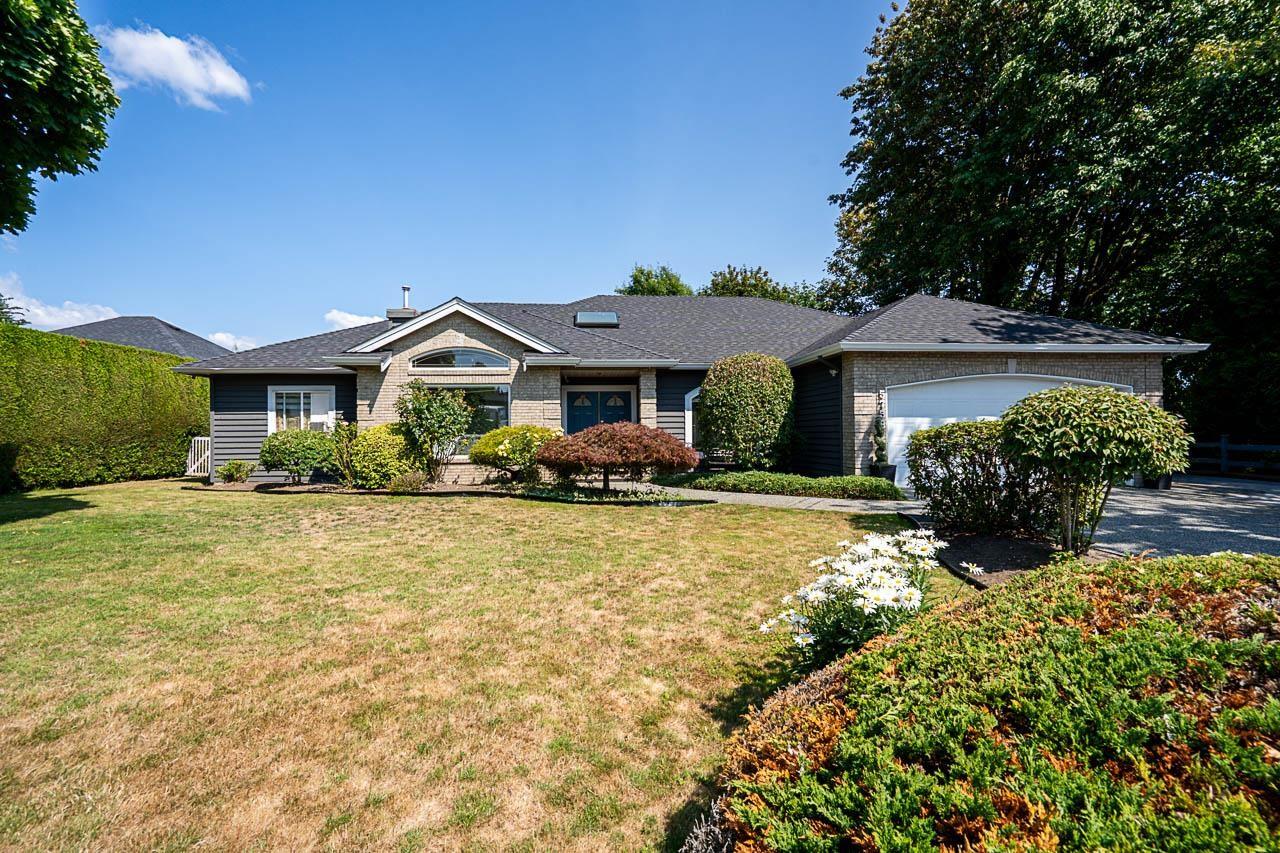 5758 W Kettle Crescent, Surrey, British Columbia  V3S 8R6 - Photo 2 - R3156252
