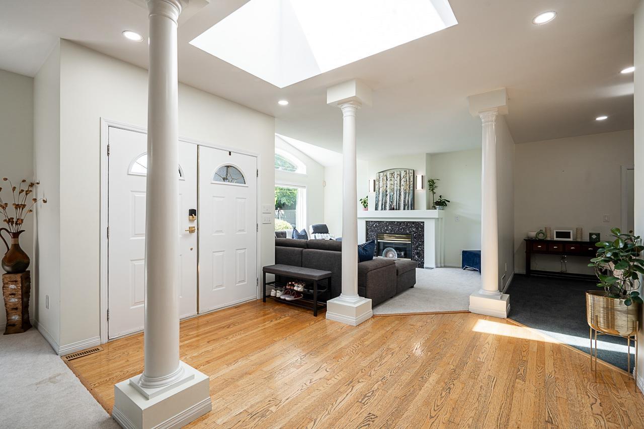 5758 W Kettle Crescent, Surrey, British Columbia  V3S 8R6 - Photo 4 - R3156252