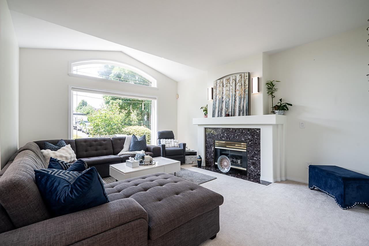5758 W Kettle Crescent, Surrey, British Columbia  V3S 8R6 - Photo 6 - R3156252