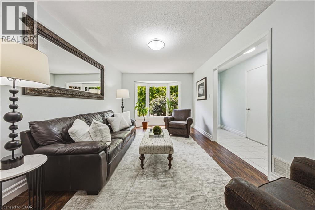2206 Donald Road, Burlington, Ontario  L7M 3R9 - Photo 6 - 40848514