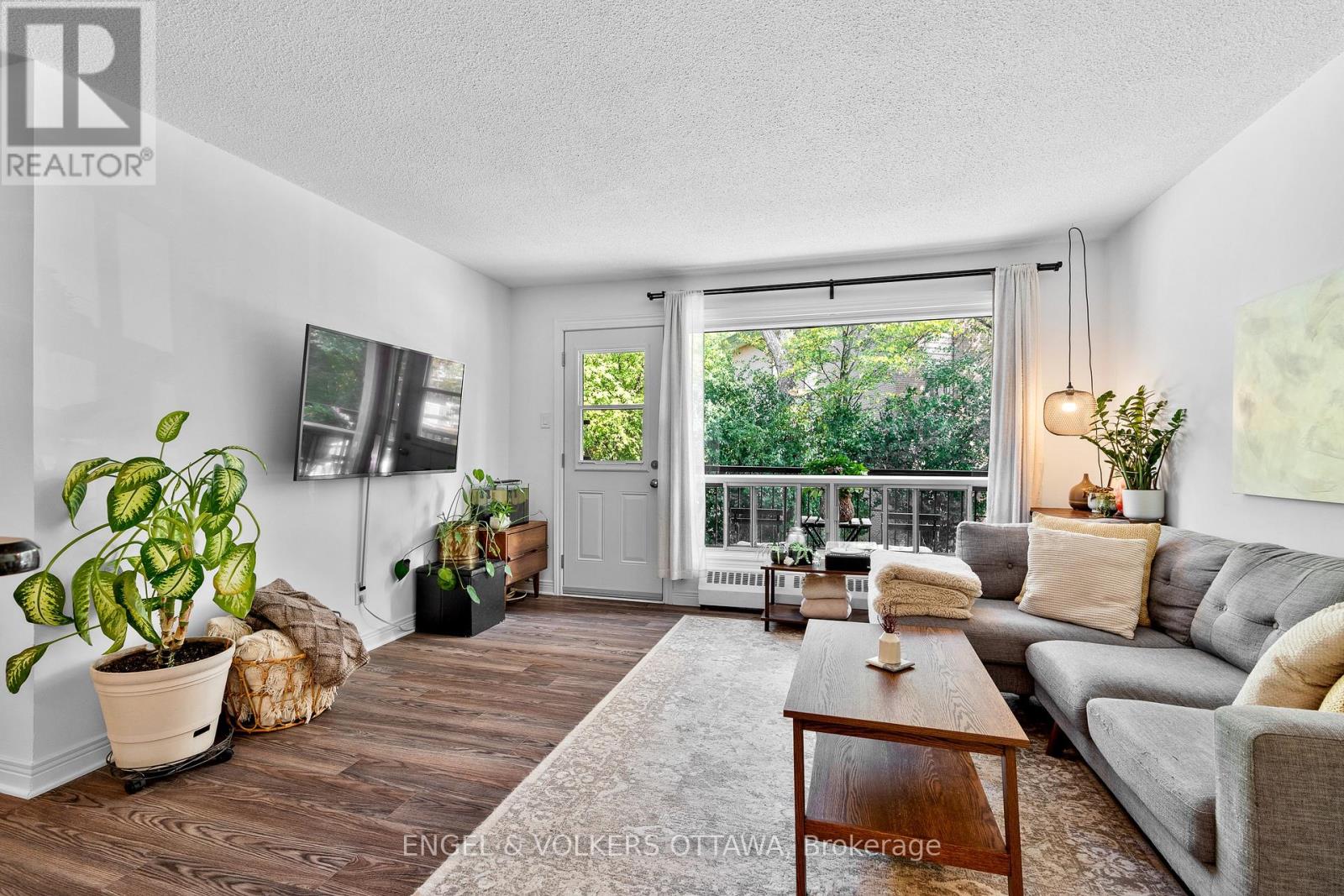 11 - 270 Beechwood Avenue, Ottawa, Ontario  K1L 8A6 - Photo 3 - X13687118