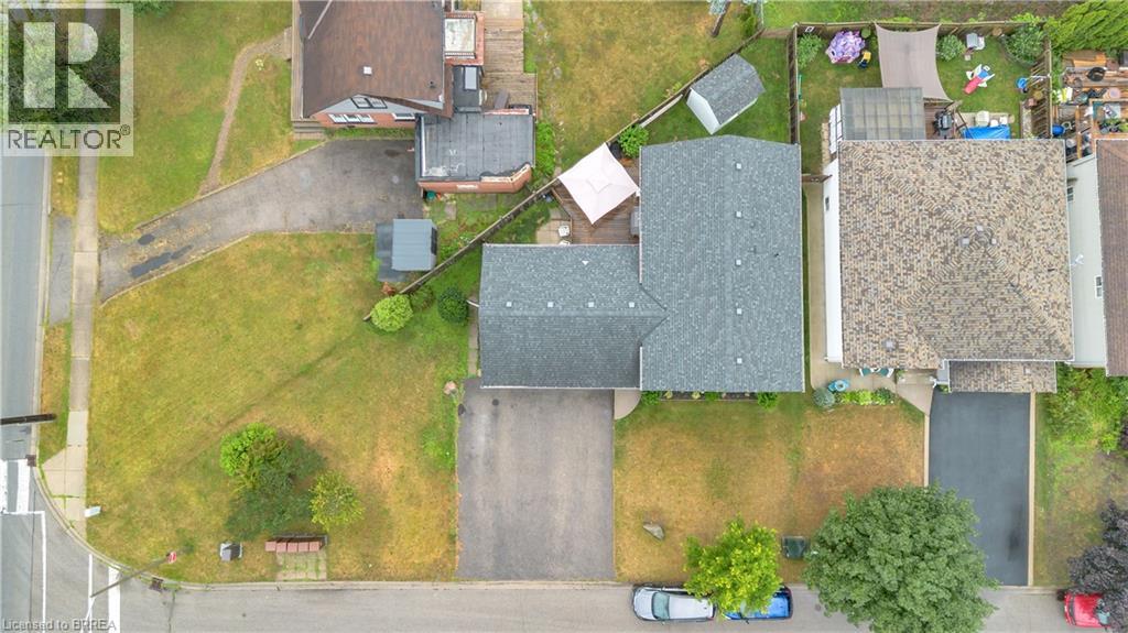 5 Passmore Court, Brantford, Ontario  N3S 7V3 - Photo 34 - 40856586
