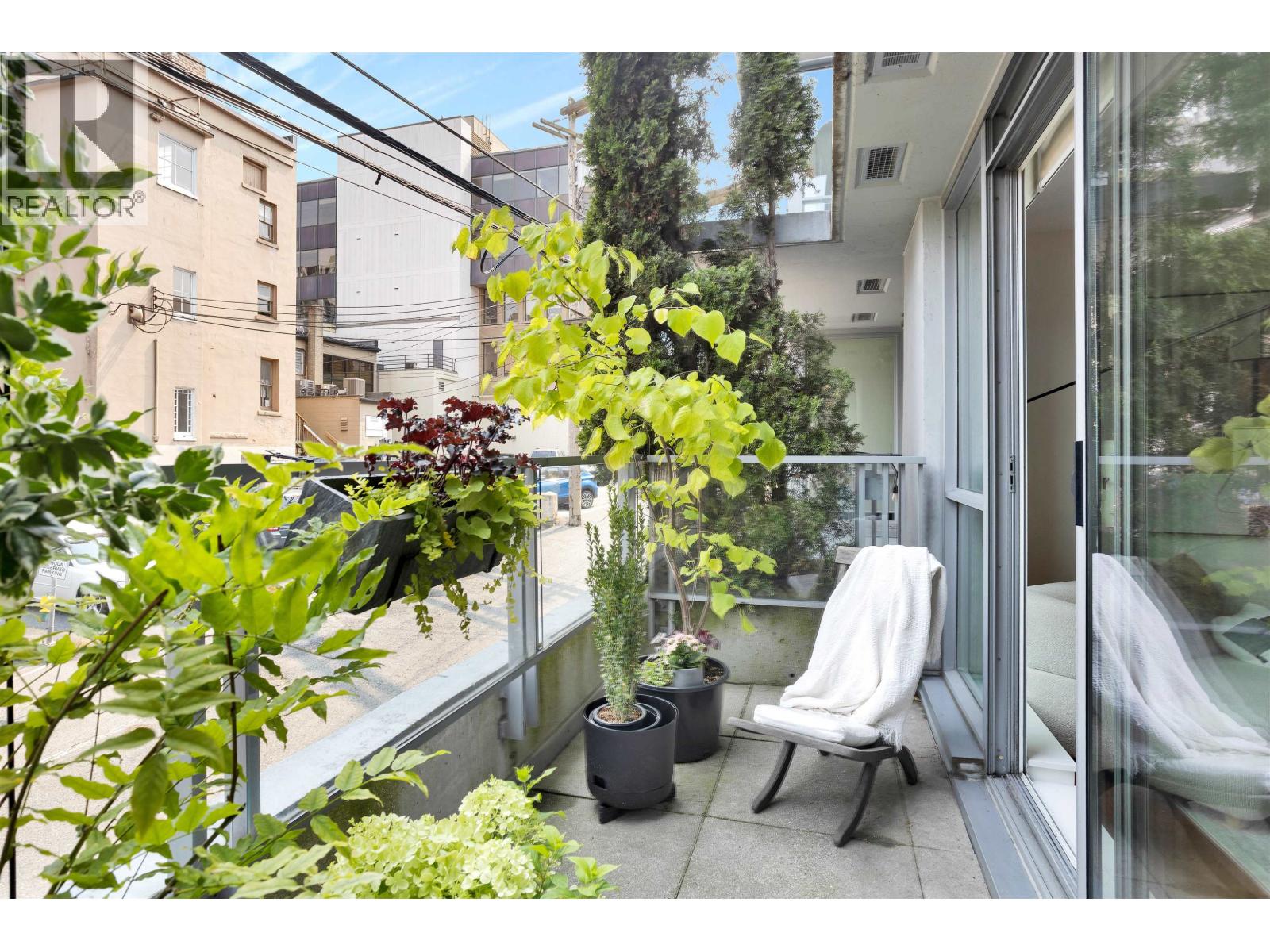 202 1530 W 8th Avenue, Vancouver, British Columbia  V6J 5M6 - Photo 13 - R3156696
