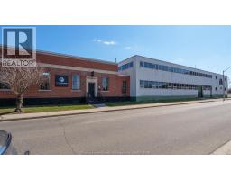 980 MCDOUGALL Unit# 2B, Windsor, Ontario