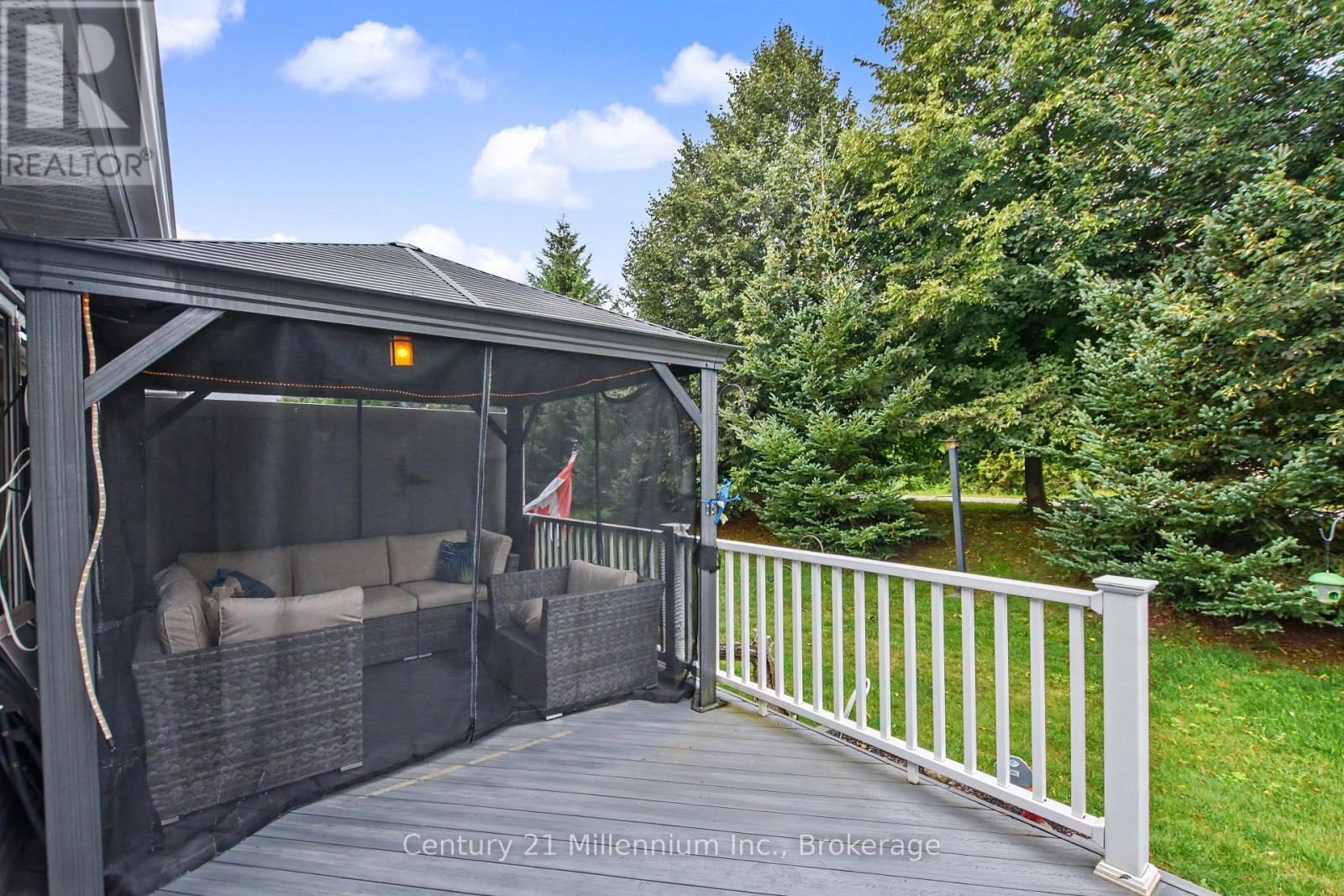 28 New York Avenue, Wasaga Beach, Ontario  L9Z 3A8 - Photo 24 - S13687132