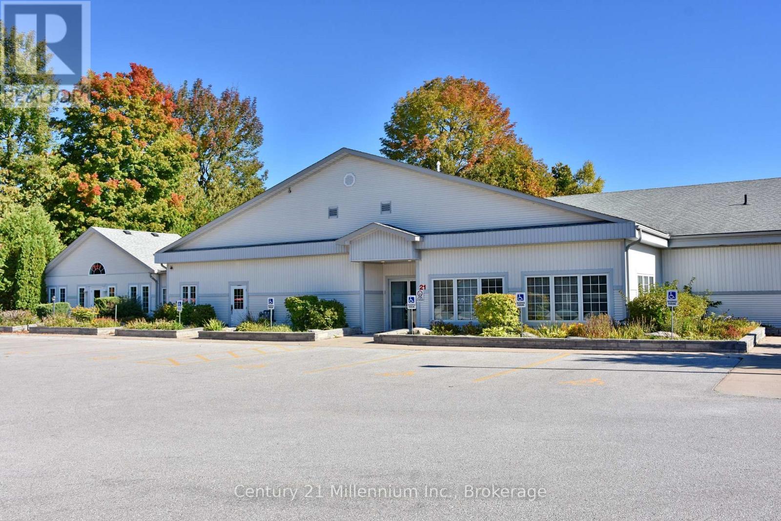 28 New York Avenue, Wasaga Beach, Ontario  L9Z 3A8 - Photo 31 - S13687132