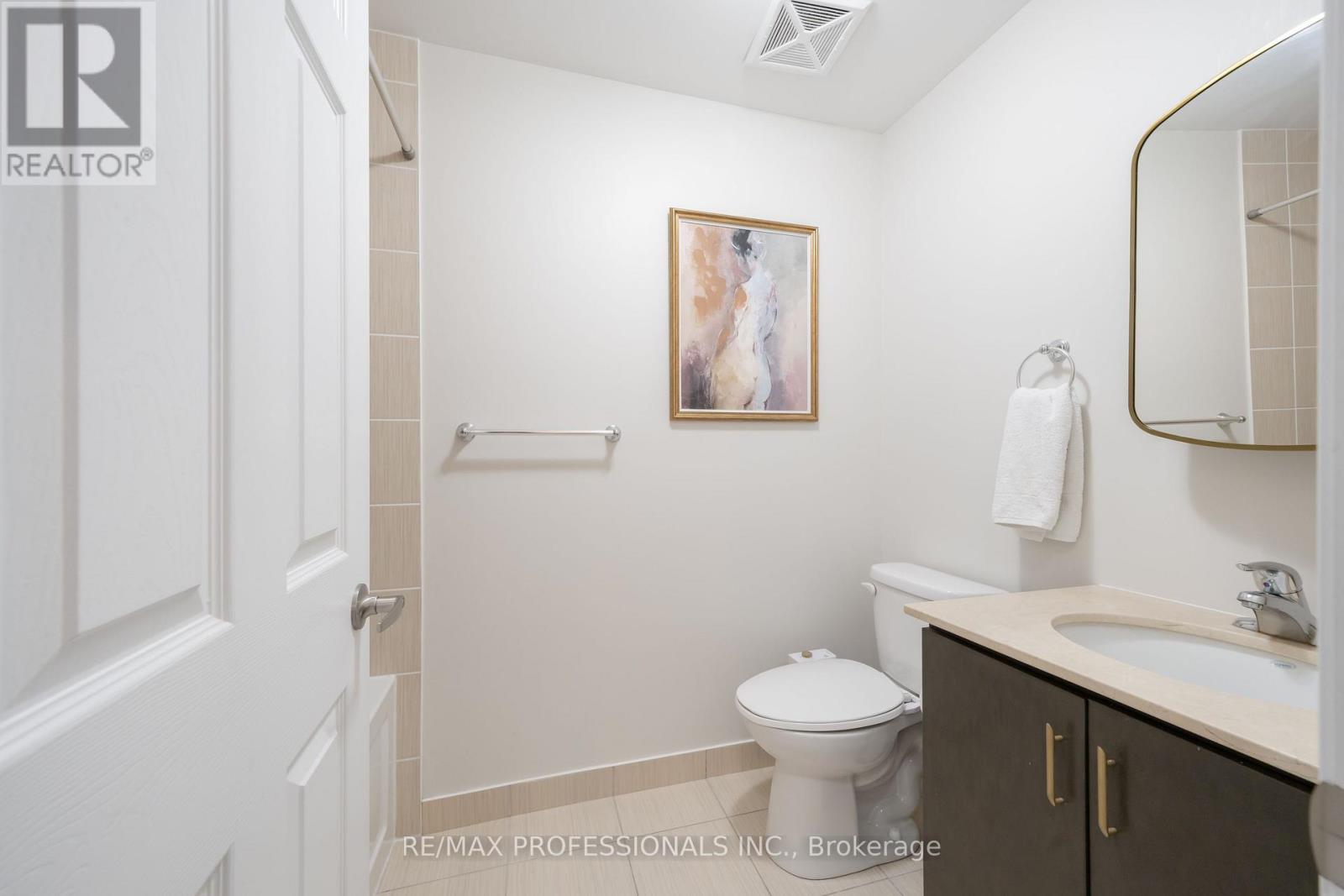405 - 73 Washington Avenue, Oakville, Ontario  L6K 1W5 - Photo 7 - W13687006
