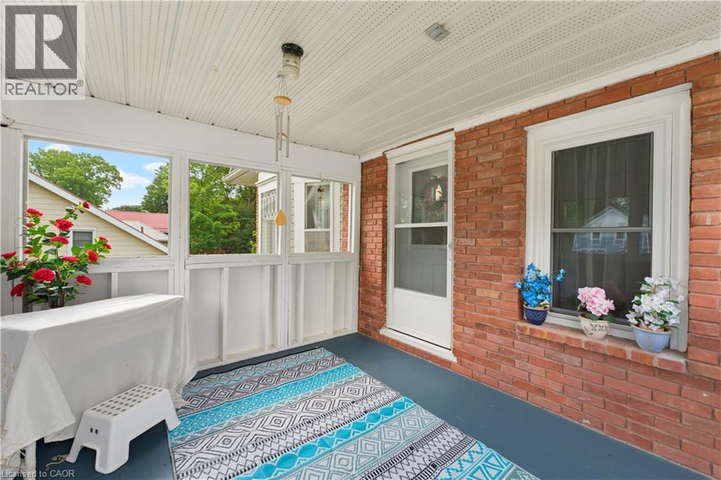 19 First Avenue, Port Dover, Ontario  N0A 1N0 - Photo 4 - 40856482