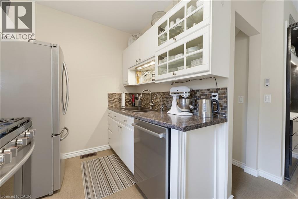 19 First Avenue, Port Dover, Ontario  N0A 1N0 - Photo 13 - 40856476
