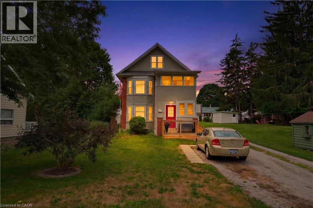19 First Avenue, Port Dover, Ontario  N0A 1N0 - Photo 2 - 40856476