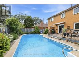4 MARTINET STREET, Whitby, Ontario