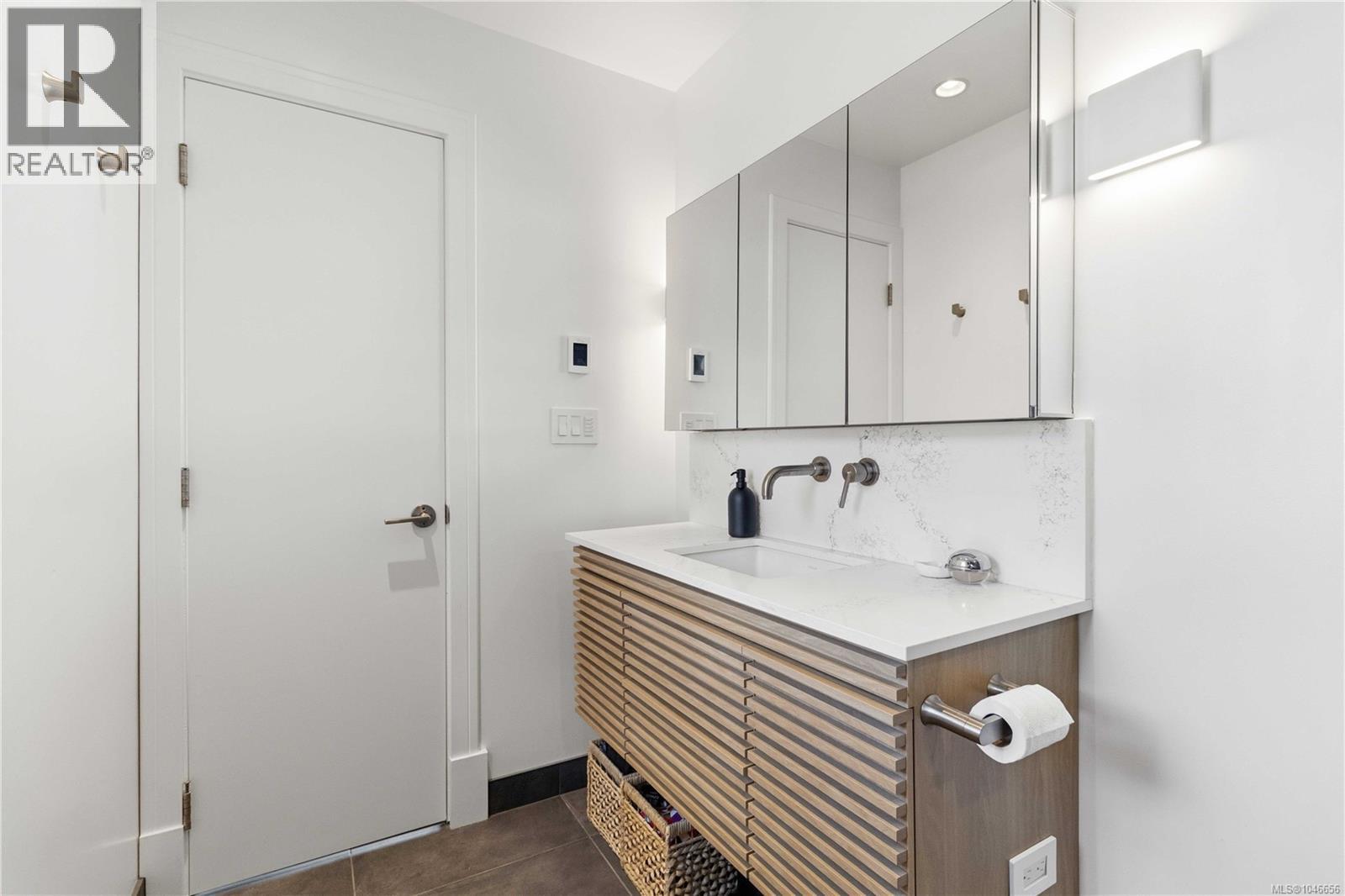 4 508 Pendray St, Victoria, British Columbia  V8V 0A9 - Photo 31 - 1046656