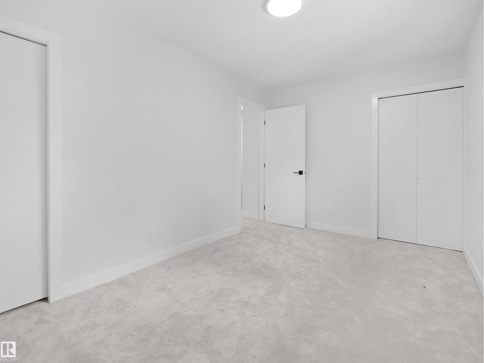 126 Woodstock NW, Edmonton, Alberta T5T 0H6 - Photo 18 - E4504303