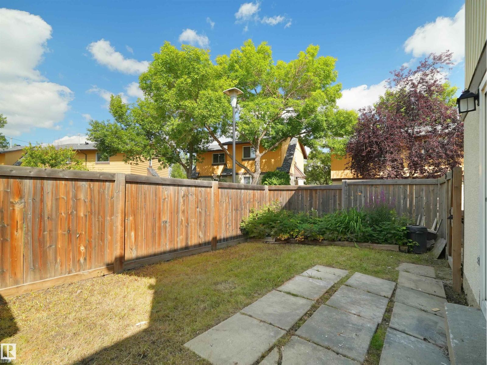 126 Woodstock NW, Edmonton, Alberta T5T 0H6 - Photo 30 - E4504303