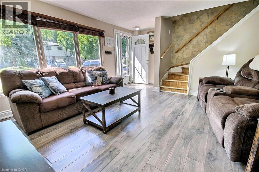 541 Parkview Crescent, Cambridge, Ontario  N3H 4Z9 - Photo 5 - 40840766
