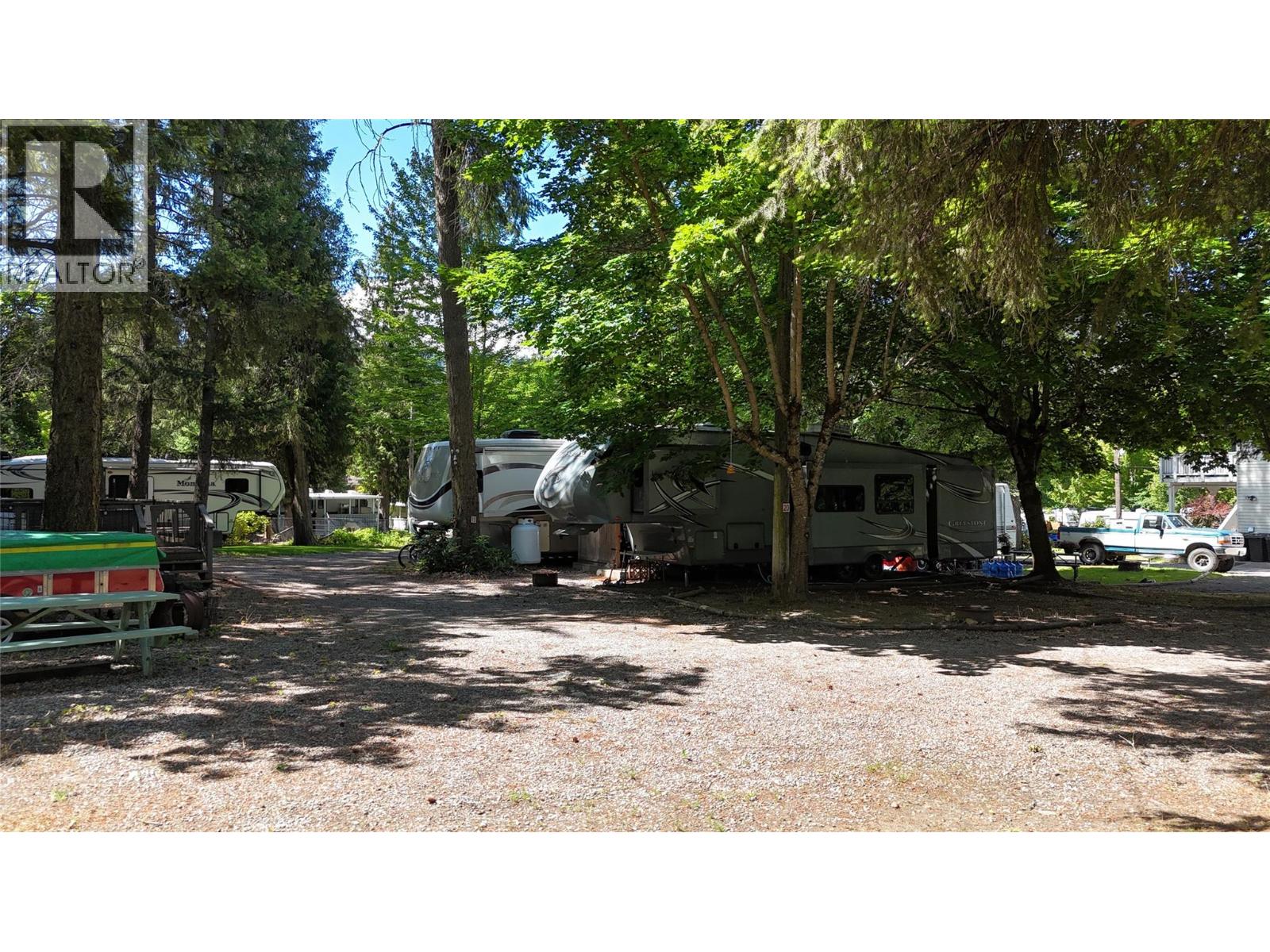 61 Kingsley Road, Christina Lake, British Columbia  V0H 1E2 - Photo 56 - 10382271