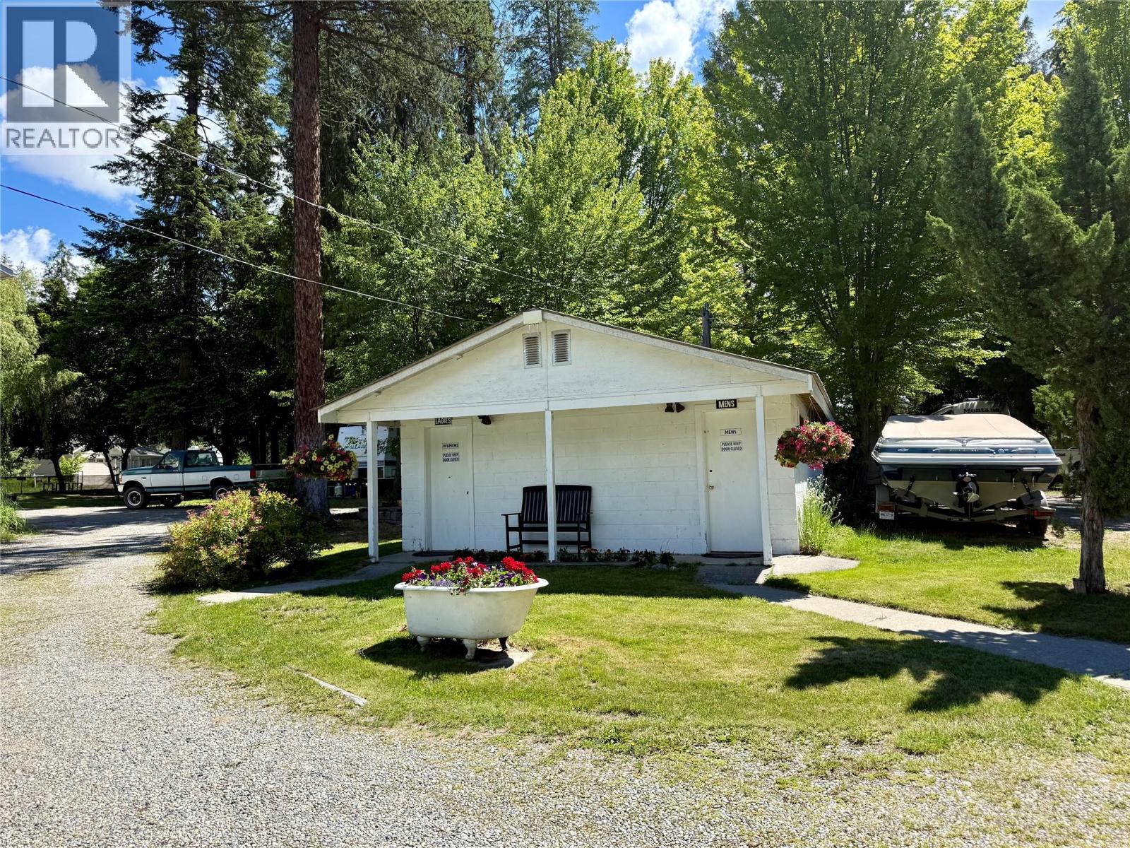 61 Kingsley Road, Christina Lake, British Columbia  V0H 1E2 - Photo 59 - 10382271