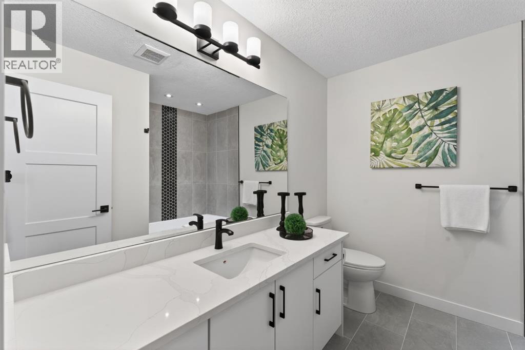 40 Bernard Way NW, Calgary, Alberta  T3K 2E9 - Photo 26 - A2330085