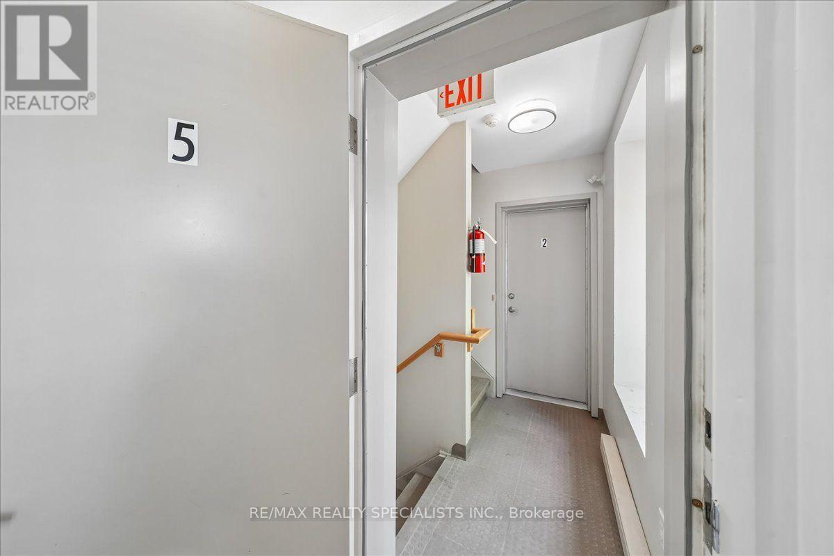 5 - 614 Shoreline Drive, Mississauga, Ontario  L5B 0A8 - Photo 41 - W13687098