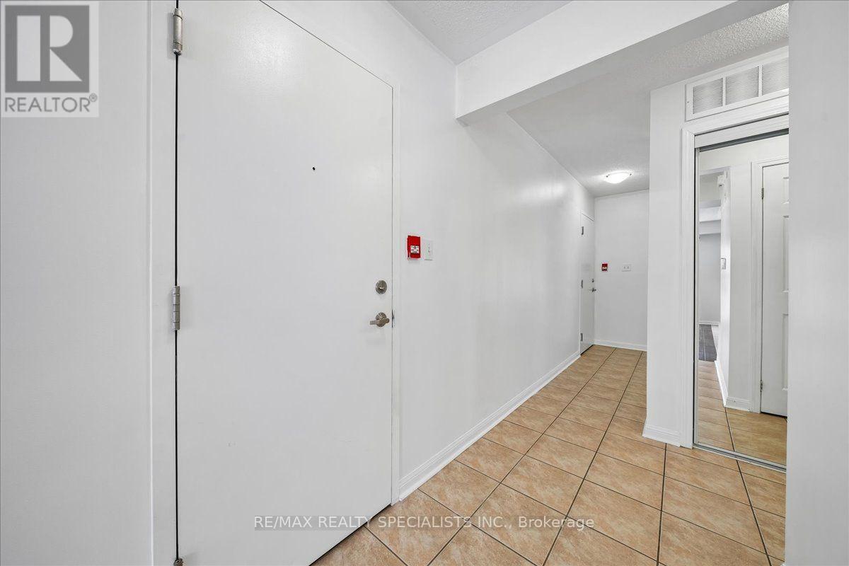 5 - 614 Shoreline Drive, Mississauga, Ontario  L5B 0A8 - Photo 8 - W13687098